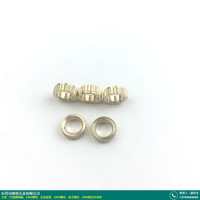 铜CNC螺母样品的图片