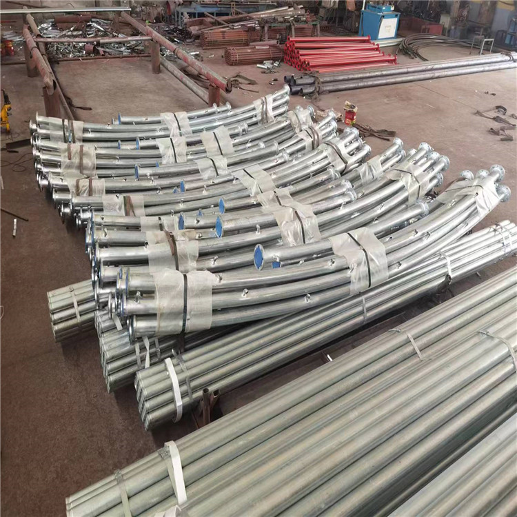 Galvanized fire sprinkler ring pipes for tank cooling devices can be customized and shipped nationwide according to the drawings