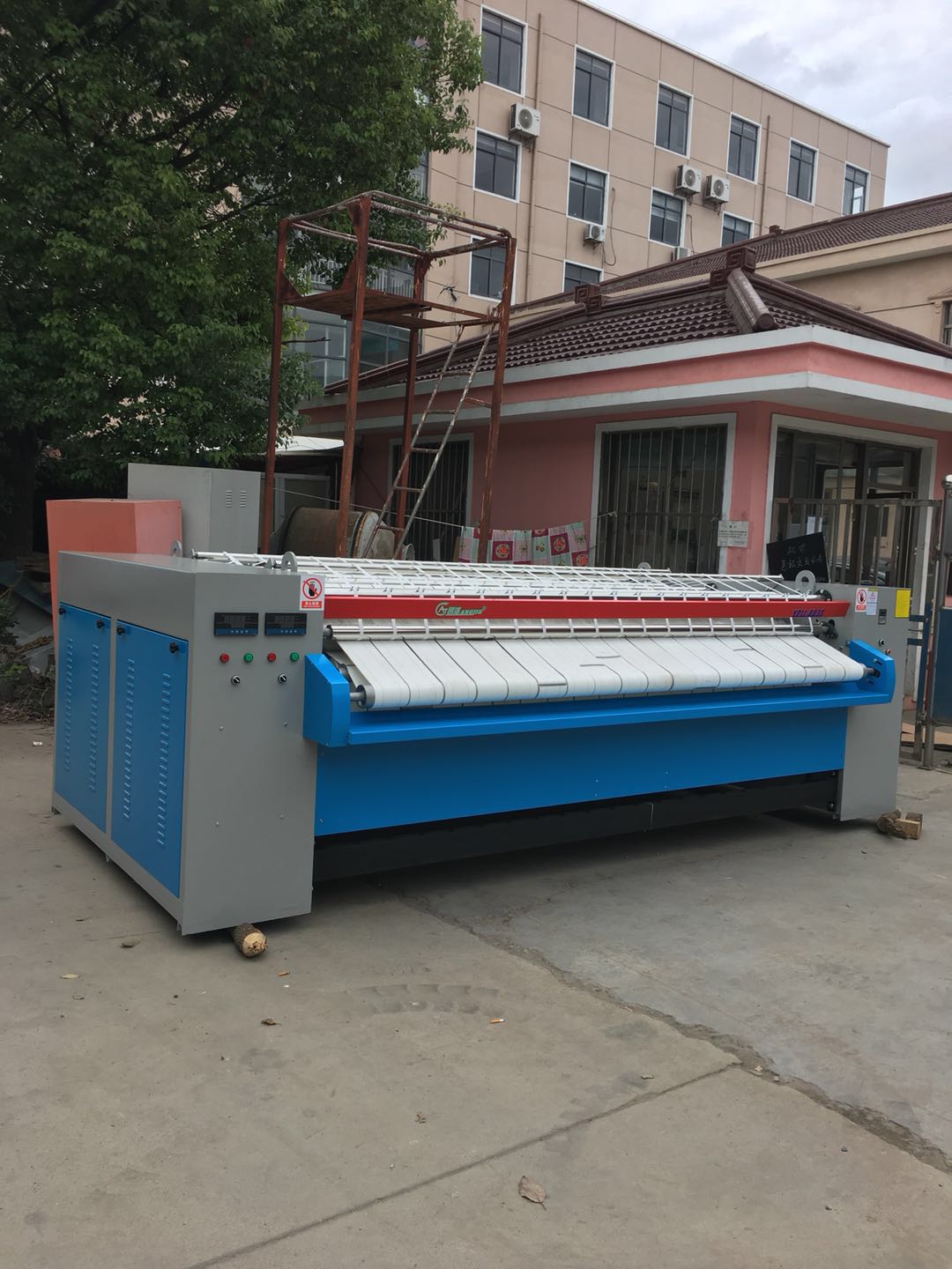 Bed sheets and covers ironing machine, linen ironing machine, industrial electric heating fast ironing machine, large ironing machine